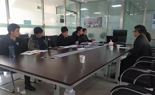 �������Ļ���