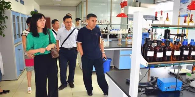 温氏股份考察团到pp电子模拟器官网参观 温氏股份考察团到pp电子模拟器官网参观